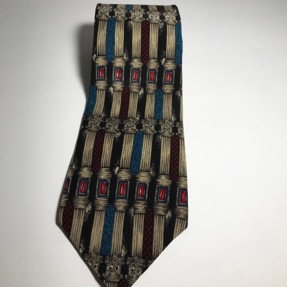 Metropolitan Museum of Art Imported Tie